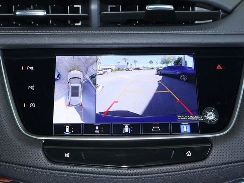 New 2026 Cadillac XT5 Premium Luxury image 24