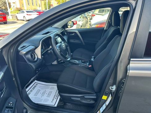 Used 2015 Toyota RAV4 XLE AWD/4WD image 10