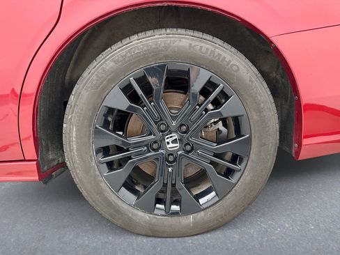 Used 2025 Honda Odyssey Sport-L image 27