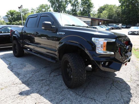 Used 2018 Ford F150 XLT w/ Equipment Group 302A Luxury AWD/4WD image 4
