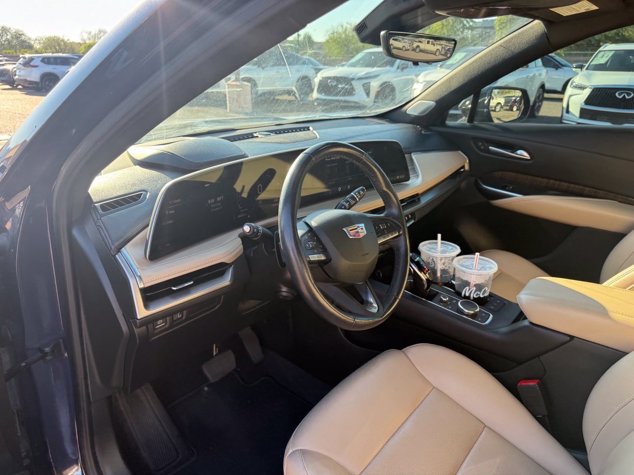 Used 2024 Cadillac XT4 Premium Luxury w/ Technology Package AWD/4WD image 14