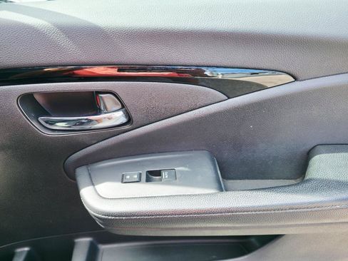 Used 2017 Honda Pilot Elite image 22