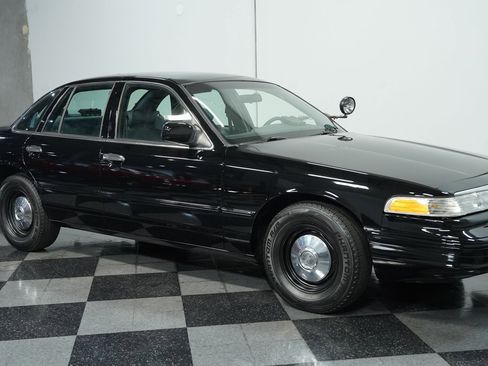 Used 1997 Ford Crown Victoria Police Interceptor image 14