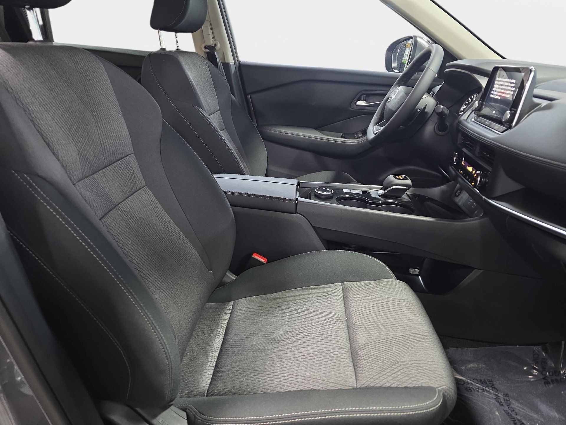 New 2026 Nissan Rogue SV w/ Cold Weather Package AWD/4WD image 10