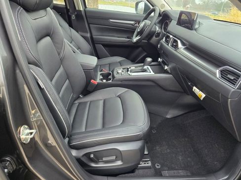 New 2025 MAZDA CX-5 AWD 2.5 S w/ Preferred Package image 4