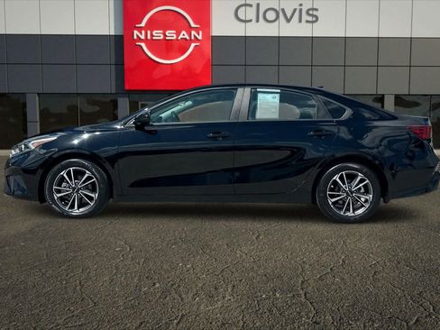 Used 2023 Kia Forte LXS FWD image 6