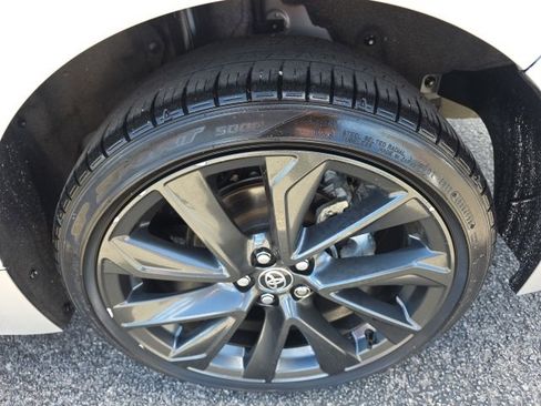 Certified 2024 Toyota Corolla SE image 6