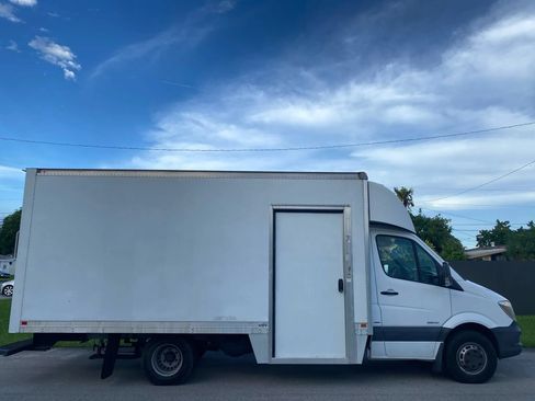 Used 2014 Mercedes-Benz Sprinter 3500 image 6
