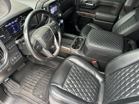 Used 2020 GMC Sierra 2500 Denali w/ Denali Ultimate Package AWD/4WD image 9