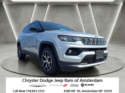 Used 2024 Jeep Compass Limited AWD/4WD image 1