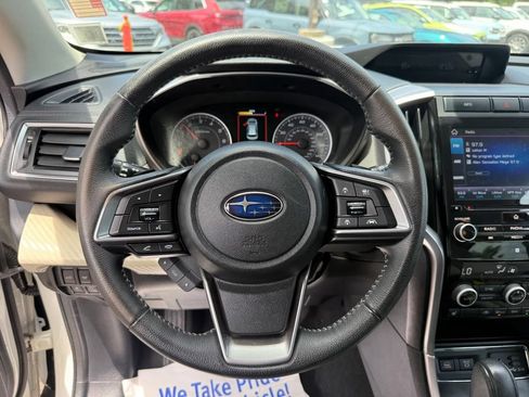 Used 2020 Subaru Ascent Premium w/ Convenience Package AWD/4WD image 12