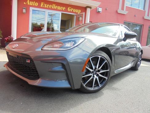 Used 2022 Toyota GR86 image 27