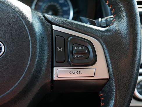 Used 2016 Subaru Crosstrek 2.0i Limited image 29