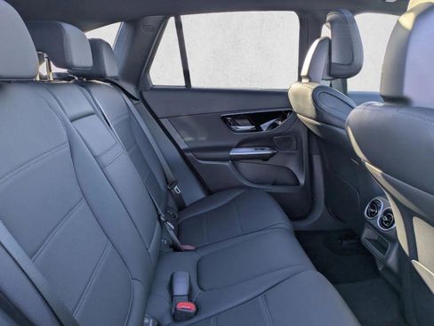 New 2026 Mercedes-Benz GLC 300 4MATIC image 23