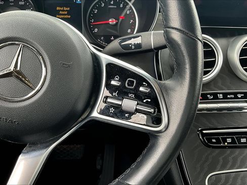 Used 2022 Mercedes-Benz GLC 300 w/ Premium Package Lite image 14