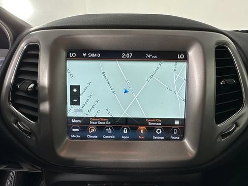 Used 2021 Jeep Compass Latitude w/ Sun and Sound Group AWD/4WD image 17