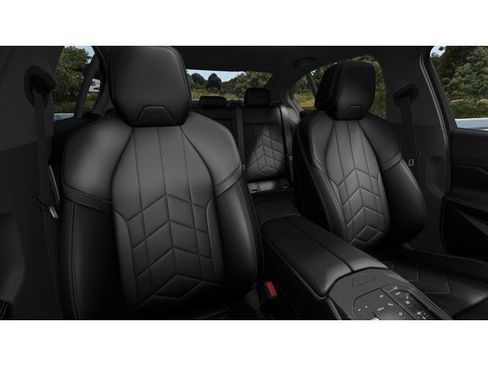 New 2026 BMW i5 eDrive40 w/ Convenience Package image 11