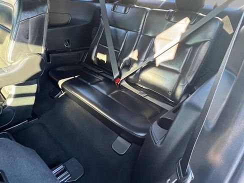 Used 2021 Ford Explorer XLT w/ Equipment Group 202A image 25