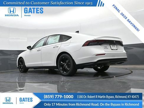 New 2025 Honda Accord SE image 36
