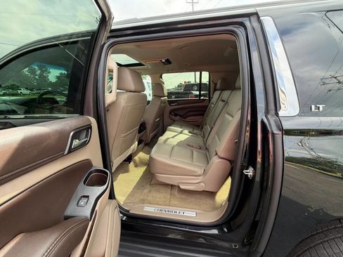 Used 2017 Chevrolet Suburban LT AWD/4WD image 5