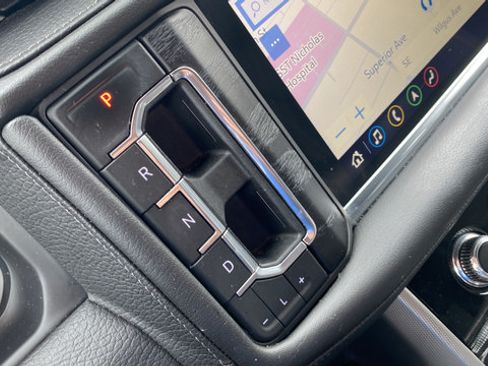 Used 2021 GMC Yukon Denali w/ Denali Premium Package AWD/4WD image 19