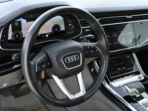 Used 2020 Audi Q7 3.0T Prestige w/ Prestige Package image 10