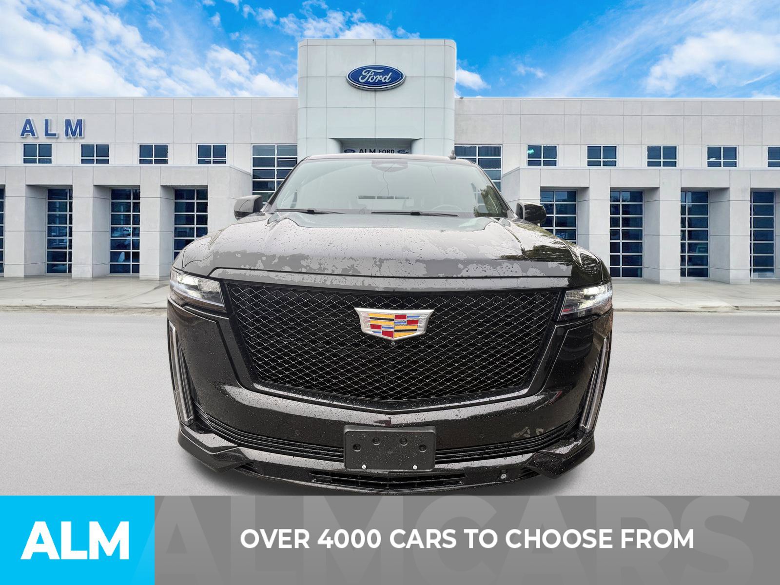 Used 2023 Cadillac Escalade ESV Sport Platinum AWD/4WD image 2