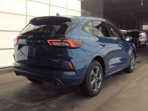 Used 2023 Ford Escape ST-Line w/ Tech Pack #1 image 5