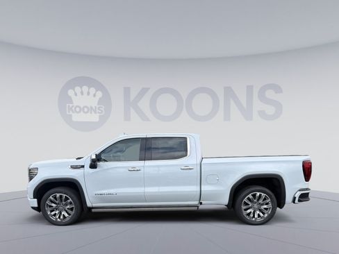 New 2026 GMC Sierra 1500 Denali w/ Denali Reserve Package AWD/4WD image 2