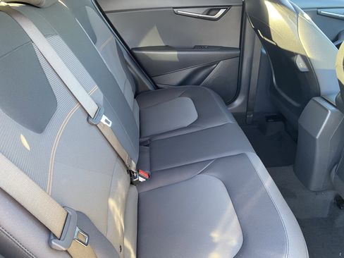 New 2026 Kia Niro LX image 11