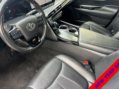 Used 2022 Toyota Mirai XLE image 10