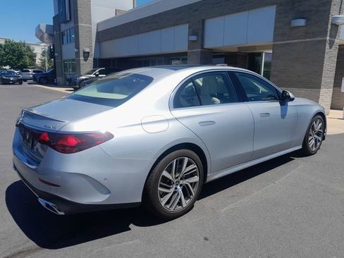 Used 2025 Mercedes-Benz E 450 4MATIC Sedan image 18
