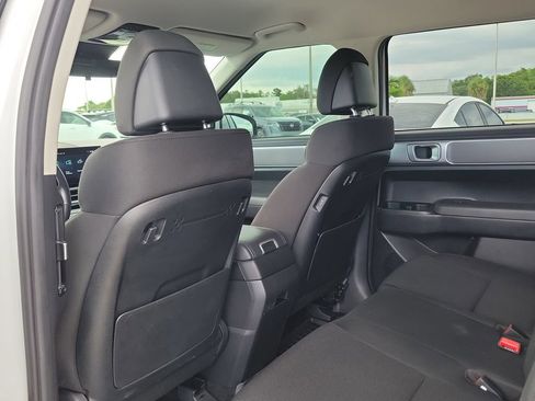 Used 2024 Hyundai Santa Fe SE FWD image 15