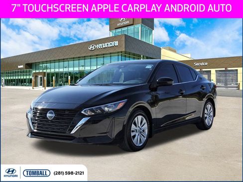 Used 2025 Nissan Sentra S image 1