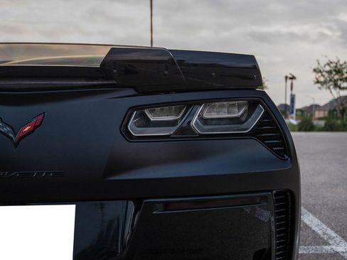 Used 2016 Chevrolet Corvette Z06 w/ 3LZ Preferred Equipment Group image 57