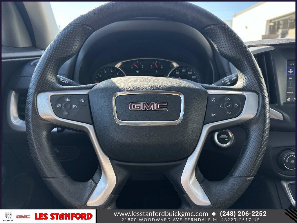 Used 2024 GMC Terrain SLE FWD image 21