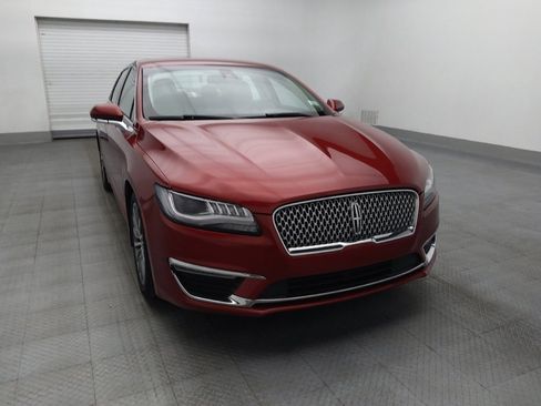 Used 2019 Lincoln MKZ Reserve FWD image 14