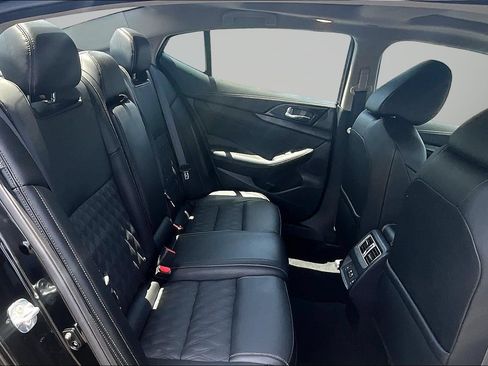 Certified 2023 Nissan Maxima Platinum w/ Sport Mat Group FWD image 23
