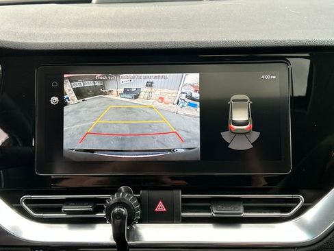 Used 2020 Kia Niro EX Premium w/ Cold Weather Package image 21