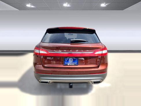 Used 2016 Lincoln MKX Reserve FWD image 10