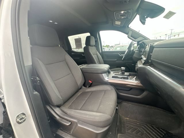 Used 2024 Chevrolet Silverado 1500 LT Trail Boss w/ Convenience Package II AWD/4WD image 30
