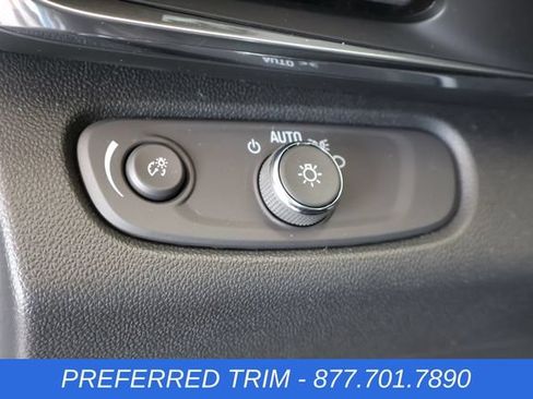 New 2026 Buick Envista Sport Touring FWD image 22