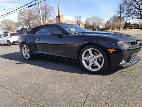 Used 2015 Chevrolet Camaro SS w/ RS Package image 8
