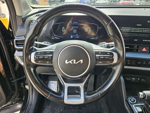 Used 2023 Kia Sportage EX FWD image 23