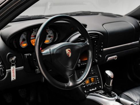 Used 2005 Porsche 911 Turbo S image 37