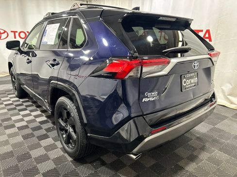 Used 2020 Toyota RAV4 XSE AWD/4WD image 5