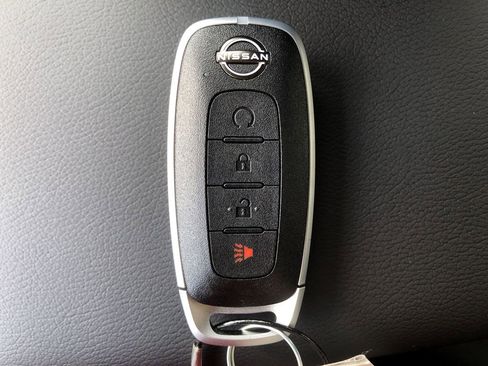 New 2026 Nissan Kicks SR w/ Cold Weather Package AWD/4WD image 29