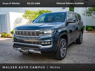 Used 2023 Jeep Grand Wagoneer Series III AWD/4WD video 1