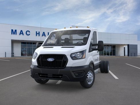 New 2026 Ford Transit 350 Low Roof DRW AWD image 5