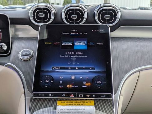 New 2026 Mercedes-Benz GLC 300 image 18
